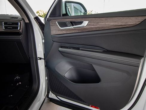 New 2026 Volkswagen Atlas SEL AWD/4WD image 21