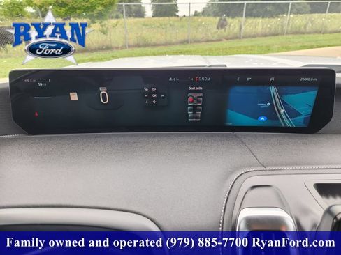 Certified 2025 Ford Expedition Max Platinum AWD/4WD image 11
