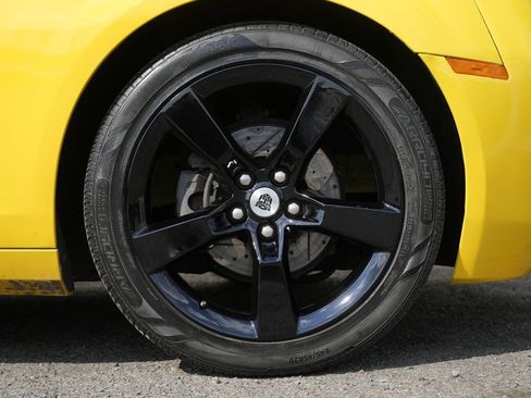 Used 2012 Chevrolet Camaro LT w/ Transformers 3 Edition RWD image 10