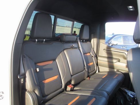 Certified 2025 GMC Sierra 1500 AT4 w/ AT4 Premium Package image 24