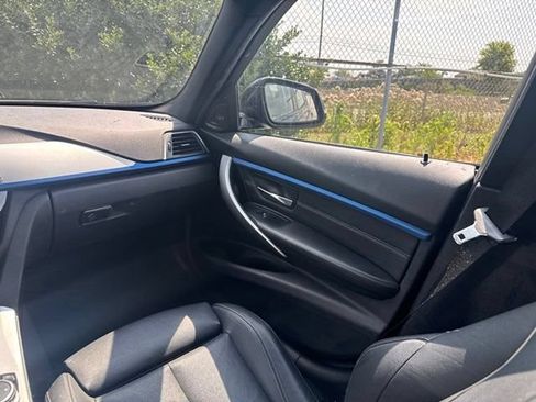 Used 2016 BMW 328i xDrive Sedan AWD/4WD image 14