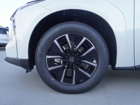 New 2026 Toyota bZ image 20