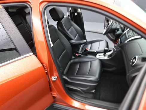 Used 2015 Chevrolet Trax LTZ AWD/4WD image 19