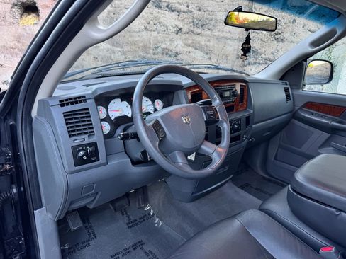 Used 2006 Dodge Ram 2500 Truck SLT AWD/4WD image 17