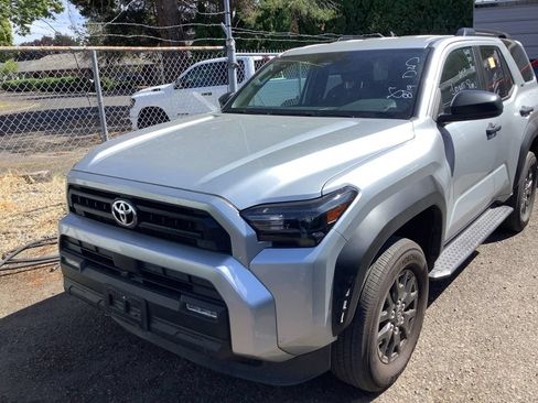 Used 2025 Toyota 4Runner SR5 AWD/4WD image 1