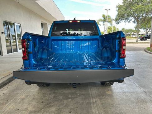 Used 2025 RAM 1500 Big Horn RWD image 34