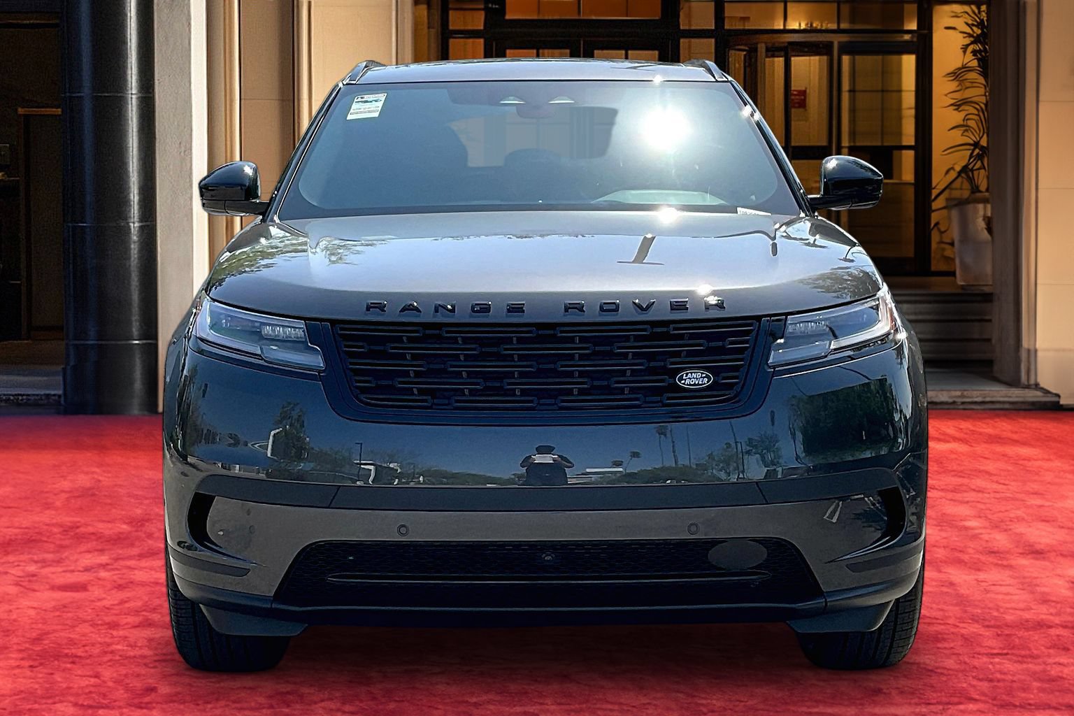 New 2026 Land Rover Range Rover Velar S AWD/4WD image 3