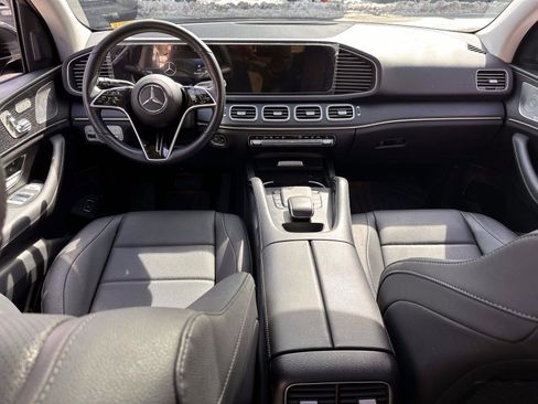 Used 2025 Mercedes-Benz GLE 350 4MATIC image 17