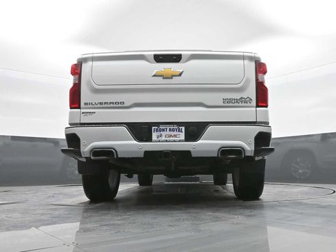 Used 2024 Chevrolet Silverado 1500 High Country image 40