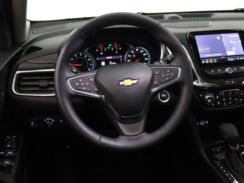 Used 2024 Chevrolet Equinox Premier AWD/4WD image 13