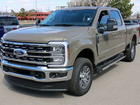 New 2026 Ford F250 Lariat w/ FX4 Off-Road Package AWD/4WD image 2