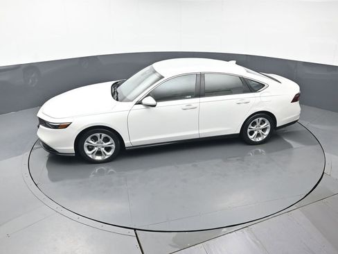 Certified 2023 Honda Accord LX image 37