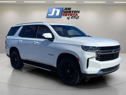 Used 2022 Chevrolet Tahoe LS w/ Driver Alert Package image 3