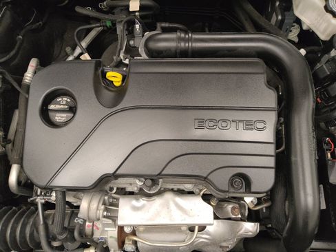 Used 2025 Chevrolet Malibu LT FWD image 30