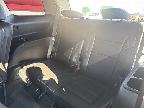 Used 2023 GMC Acadia AT4 w/ Technology Package image 24