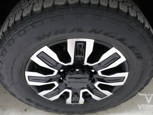 New 2026 GMC Sierra 2500 Denali Ultimate image 33