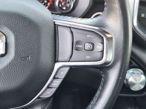 Used 2024 RAM 1500 Laramie image 30