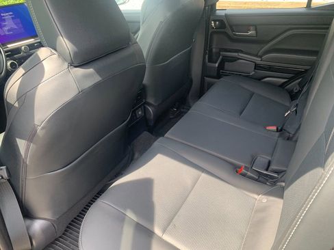 Used 2025 Toyota 4Runner Limited AWD/4WD image 14