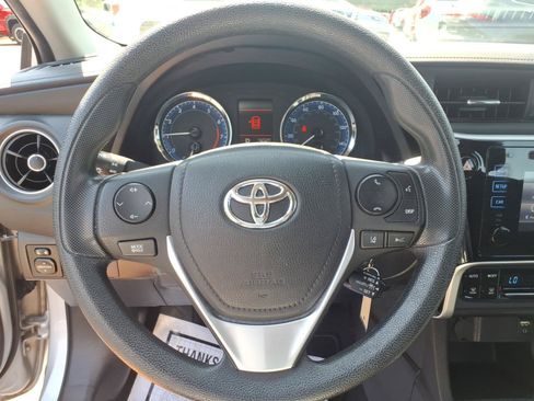 Used 2017 Toyota Corolla LE FWD image 25