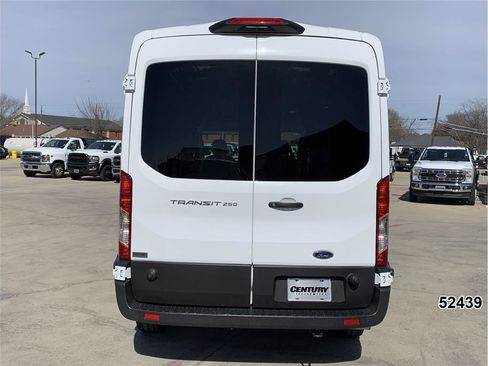 Used 2024 Ford Transit 250 148 Medium Roof w/ Load Area Protection Package image 7
