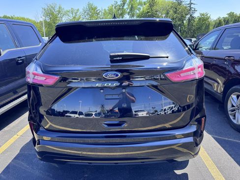Used 2023 Ford Edge ST-Line AWD/4WD image 5