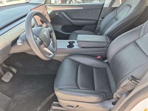 Used 2023 Tesla Model Y Long Range AWD/4WD image 16