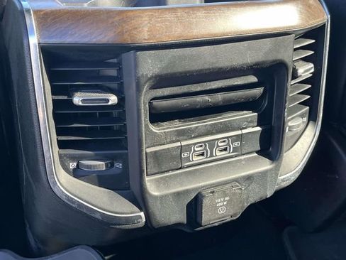 Used 2022 RAM 1500 Laramie image 19