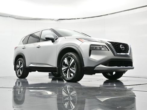 Used 2023 Nissan Rogue Platinum w/ Platinum Premium Package image 49