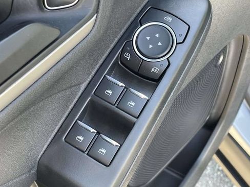 Certified 2022 Ford Escape SE w/ SE Sport Appearance Package FWD image 15