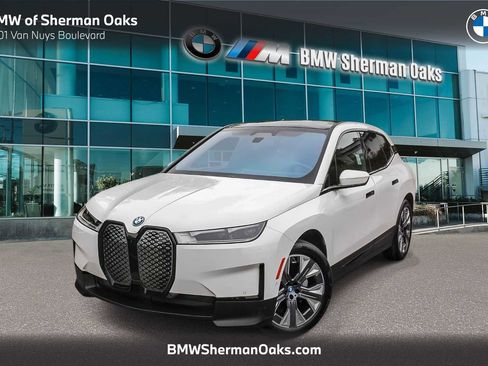 Certified 2023 BMW iX xDrive50 w/ Convenience Package AWD/4WD image 1