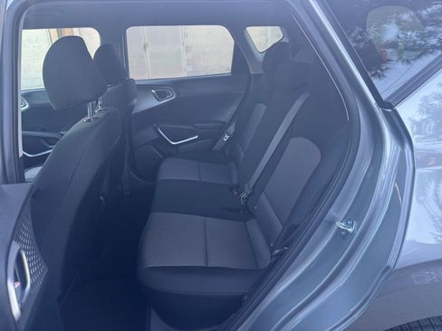 Used 2025 Kia Soul LX w/ LX Technology Package image 23