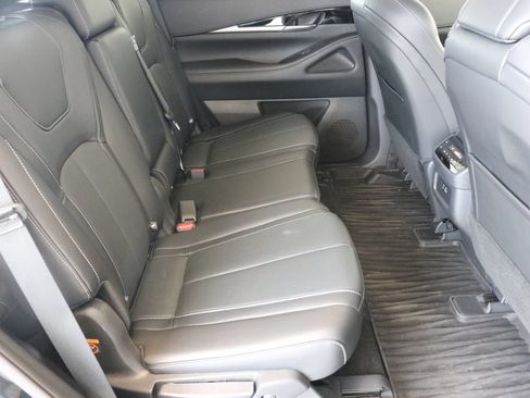 Certified 2025 INFINITI QX60 Pure AWD/4WD image 45