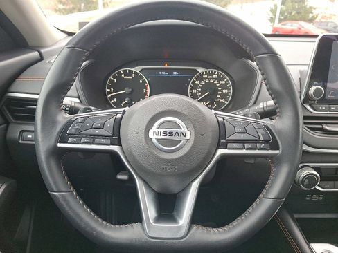 Used 2020 Nissan Altima 2.5 SR image 18