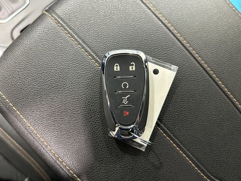 Used 2019 Chevrolet Traverse LT image 23