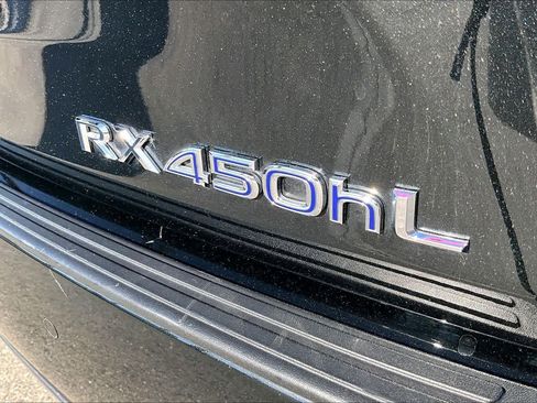 Certified 2022 Lexus RX 450hL AWD w/ Premium Package image 9