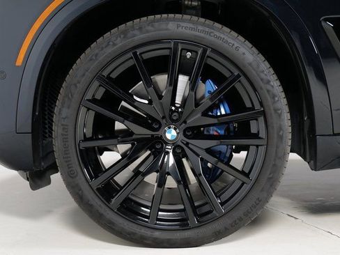 Used 2025 BMW X5 xDrive40i w/ M Sport Package image 33