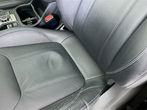 Used 2019 Subaru Forester Limited w/ Popular Package #3 image 21