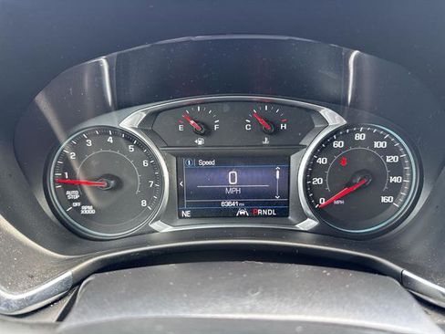 Used 2020 Chevrolet Equinox LT w/ Driver Convenience Package FWD image 10