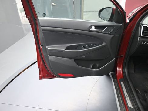 Used 2020 Hyundai Tucson Limited w/ Cargo Package FWD image 34