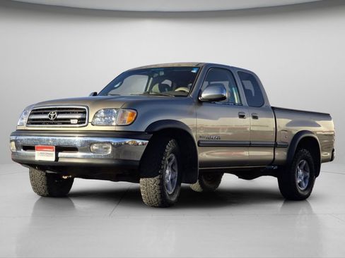 Used 2002 Toyota Tundra SR5 image 4