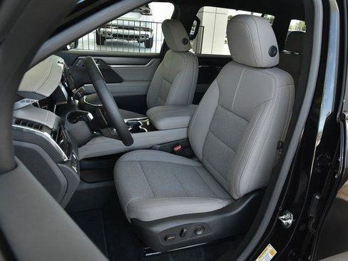 New 2026 GMC Acadia Elevation w/ Super Cruise Package FWD image 14