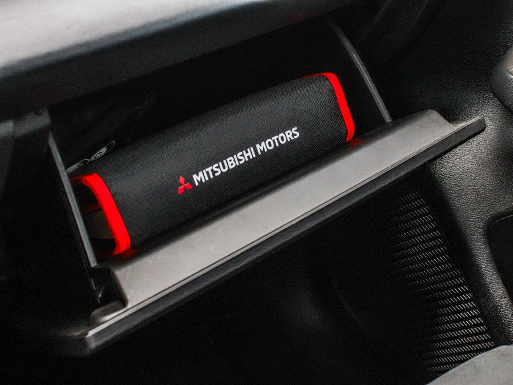 Used 2022 Mitsubishi Outlander SE FWD image 18