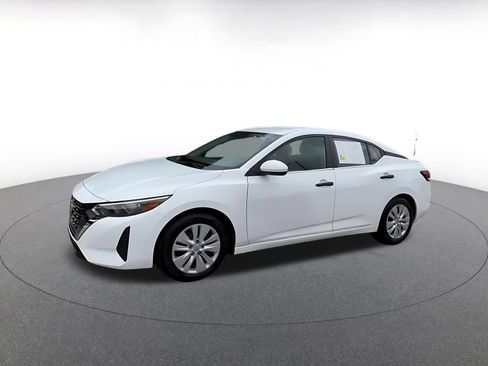 Used 2025 Nissan Sentra S FWD image 8