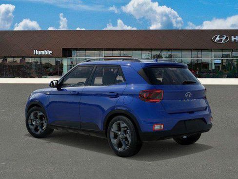 New 2025 Hyundai Venue SEL image 5
