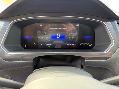 Certified 2023 Volkswagen Tiguan SE image 11