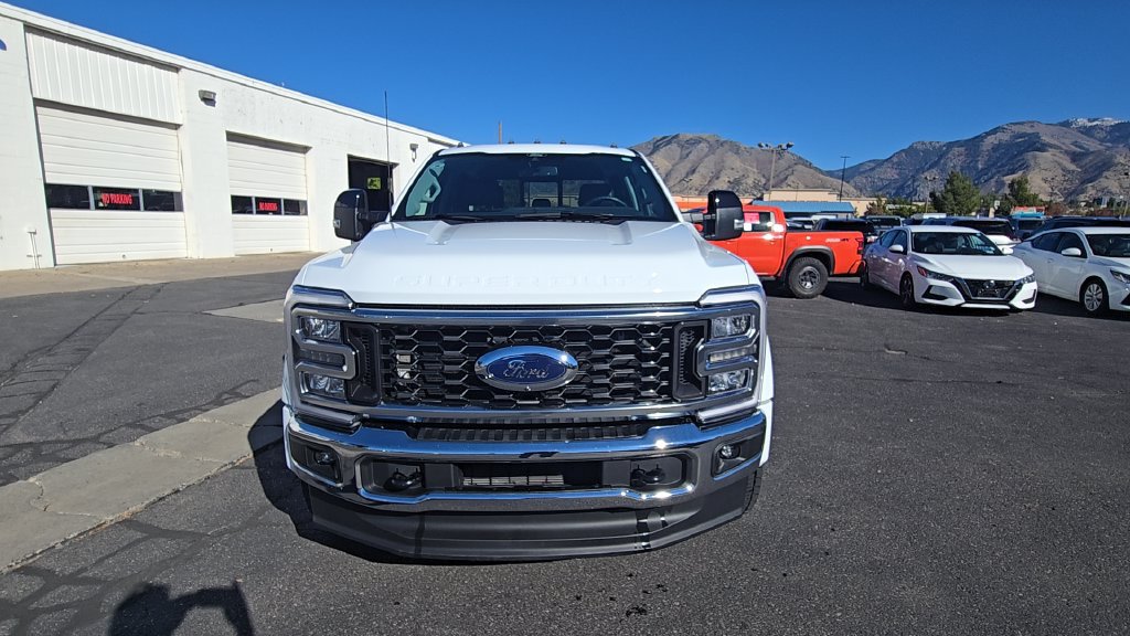 Used 2026 Ford F450 Lariat w/ FX4 Off-Road Package AWD/4WD image 2