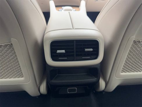 Used 2024 Mercedes-Benz GLE 350 4MATIC image 69