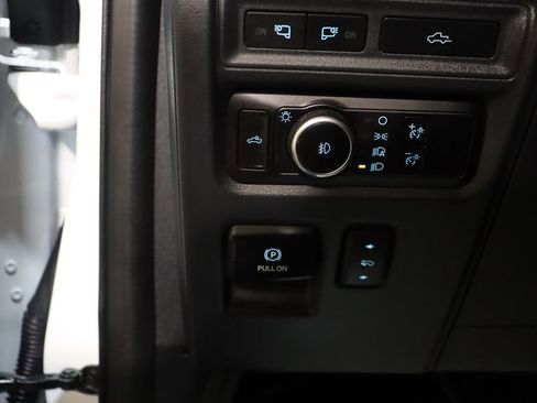 Used 2023 Ford F150 Lariat w/ Equipment Group 502A High image 39