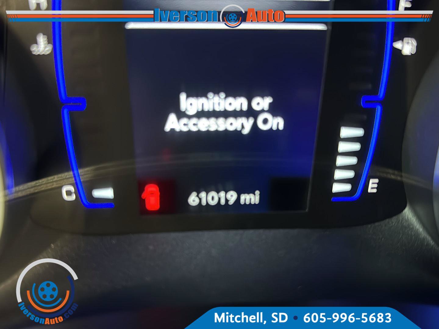 Used 2023 Chrysler Voyager LX FWD image 18