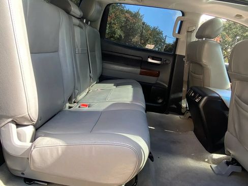 Used 2011 Toyota Tundra Limited w/ Memory Pkg RWD image 16